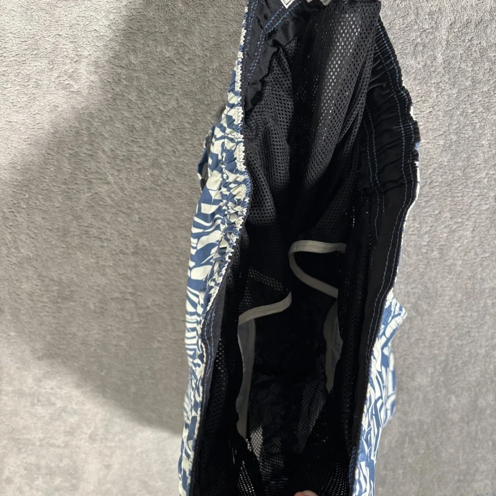 Ted Baker London Salco Geometric Print Swim Shorts Blue White Mens Size 4 L